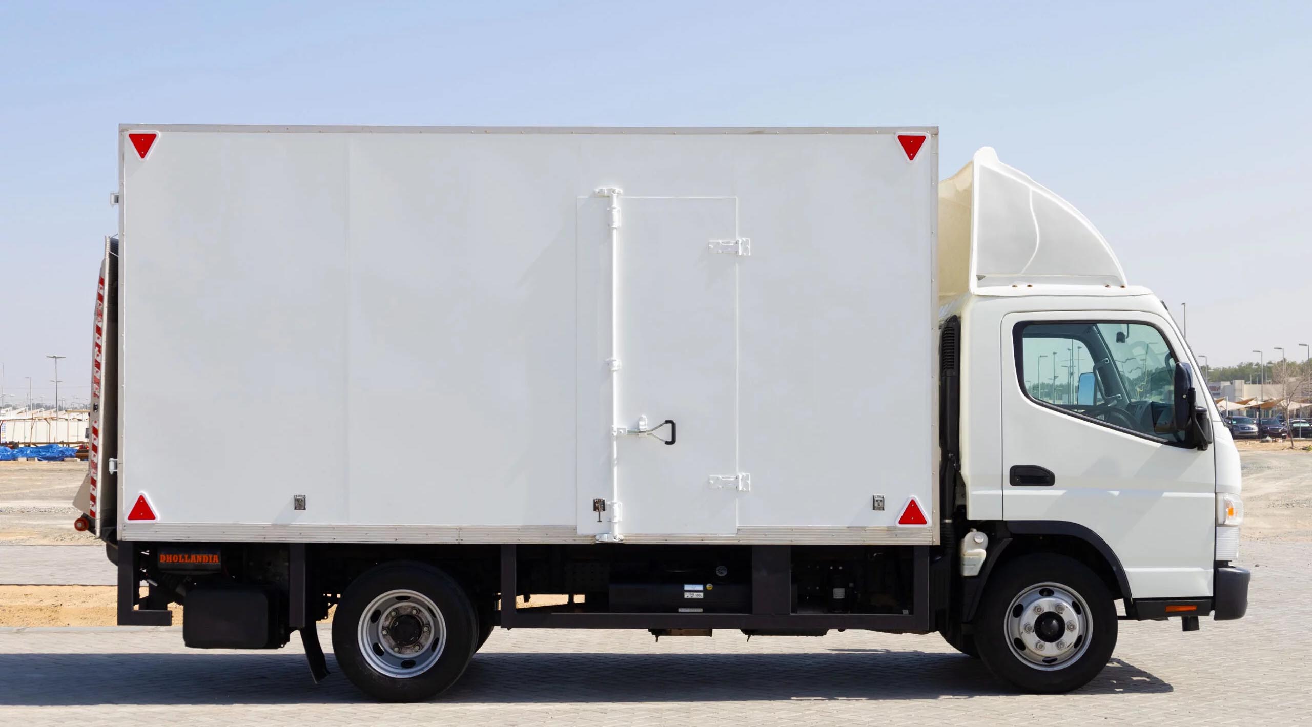 بيك اب للإيجار في دبي